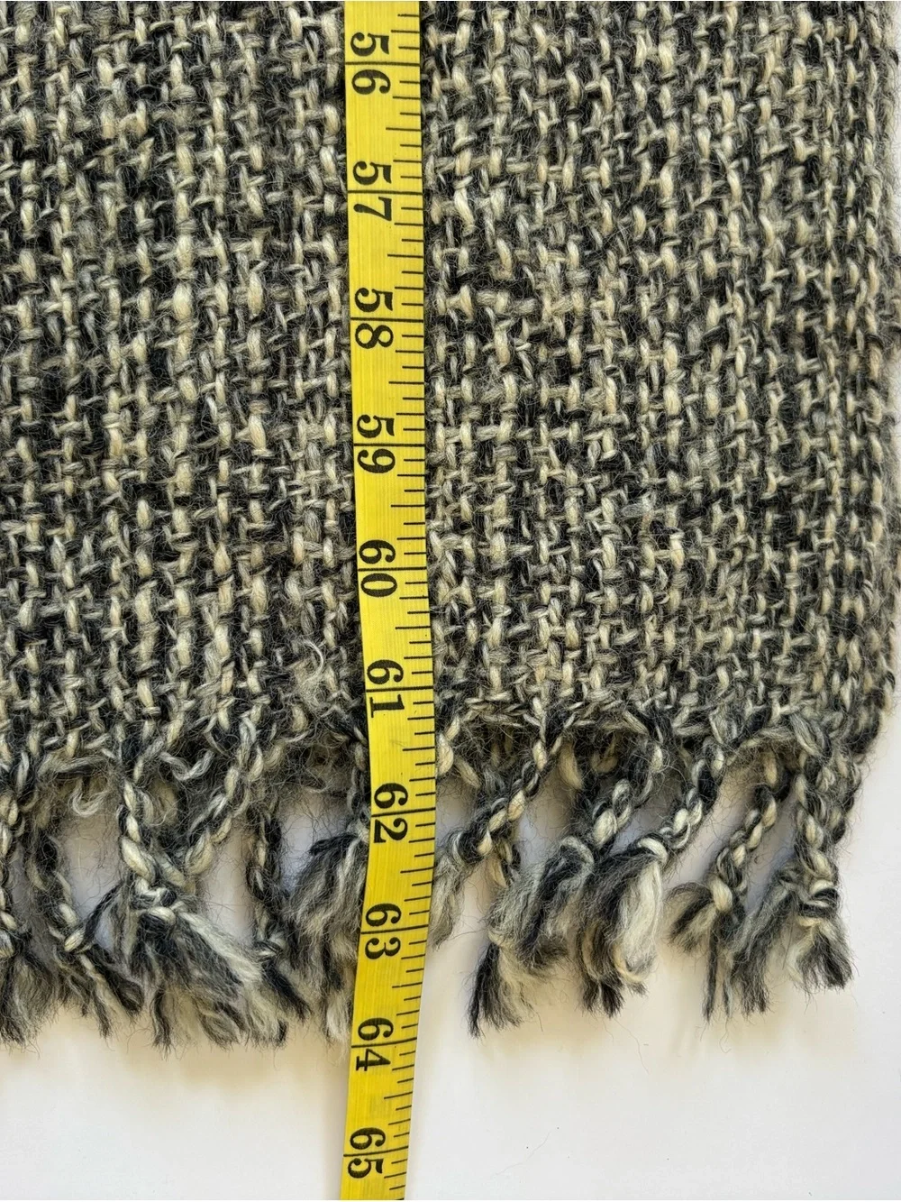 Hand Knitted In Peru 100% Pure Alpaca Black White Scarf Soft Super Warm Fringe